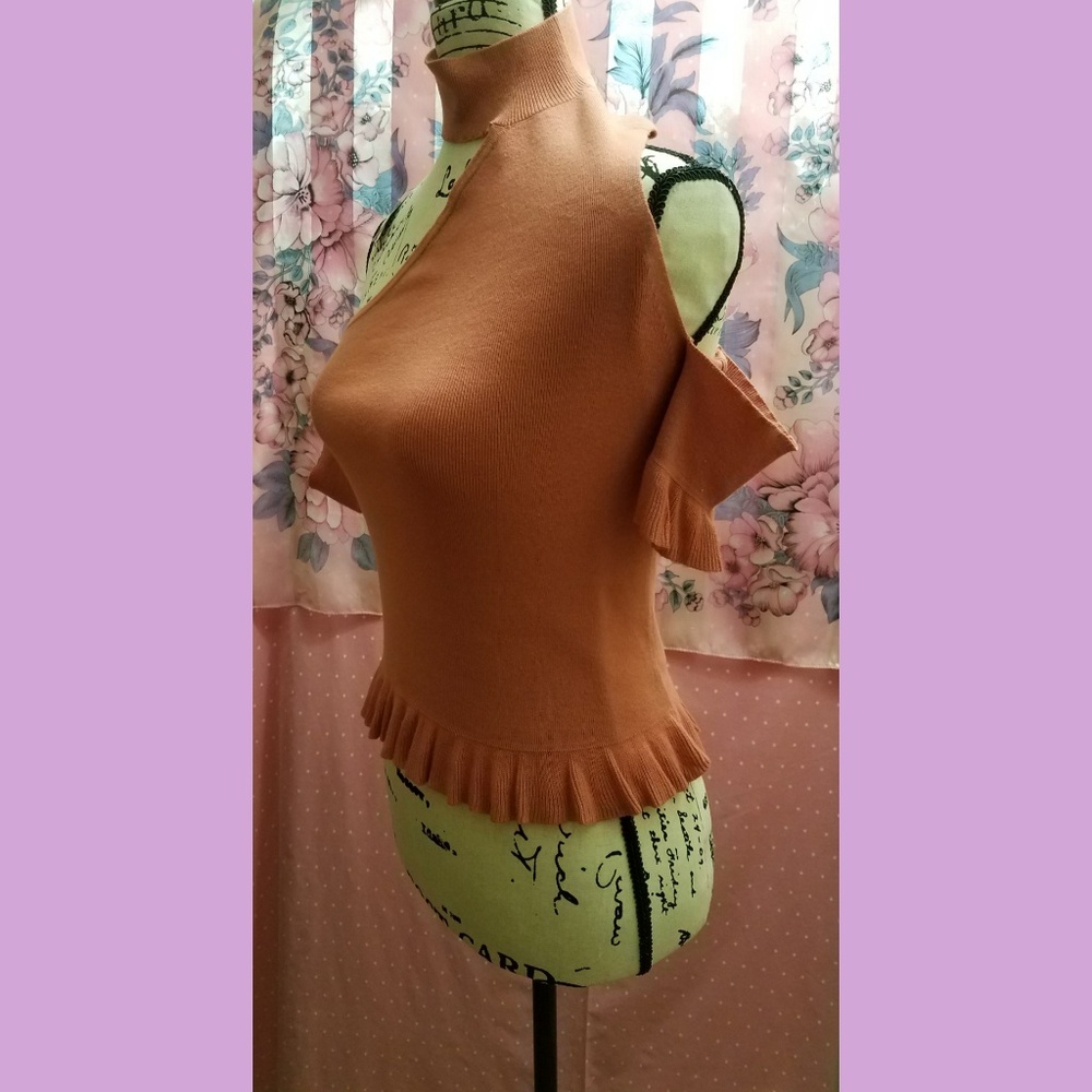 Express Top - Picture 2 of 2